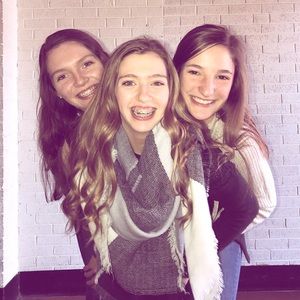 Meet your Posher, Brianna